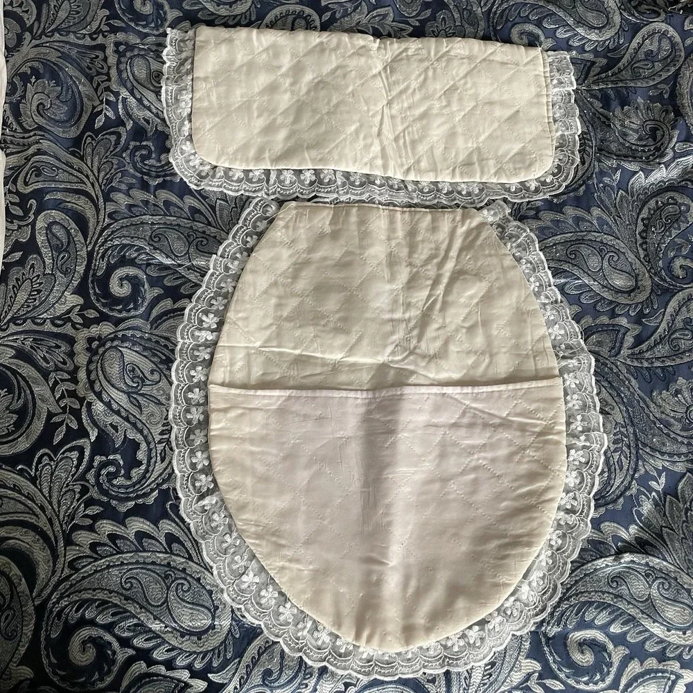 Vintage Toilet Cover Set Cream Floral Mod Tank Seat Cottage Core Lace